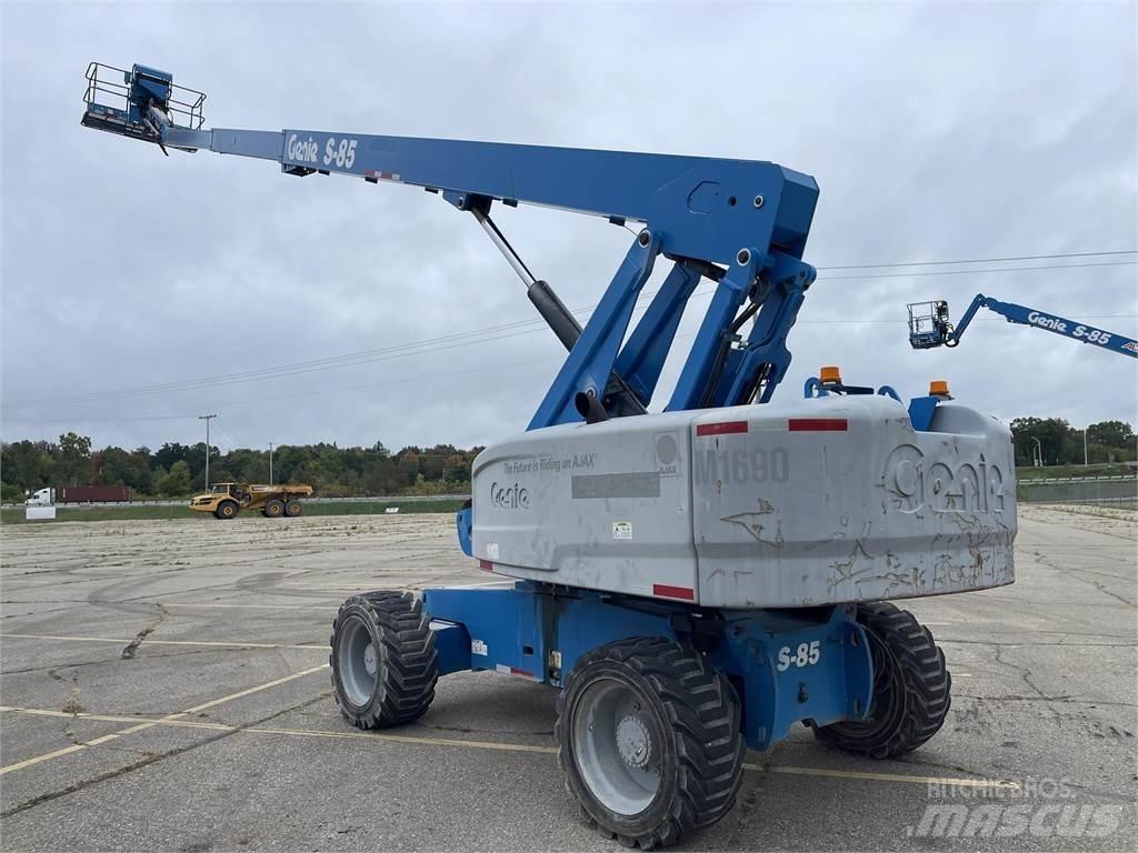 Genie S85 Piattaforme a braccio telescopico