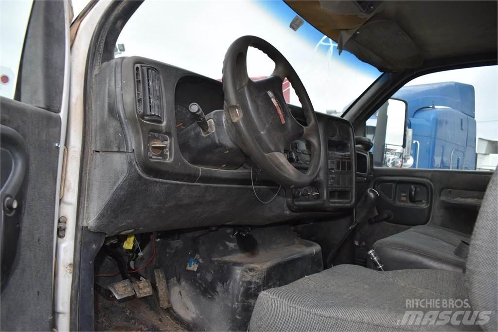 GMC TOPKICK C6500 Cisterna