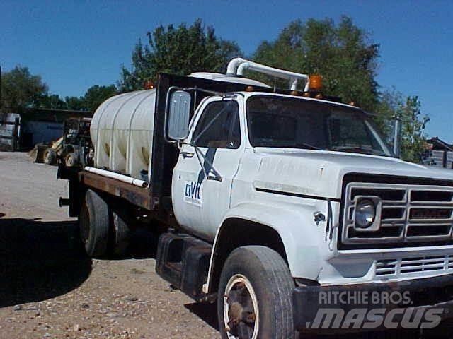 GMC TOPKICK C6500 Cisterna