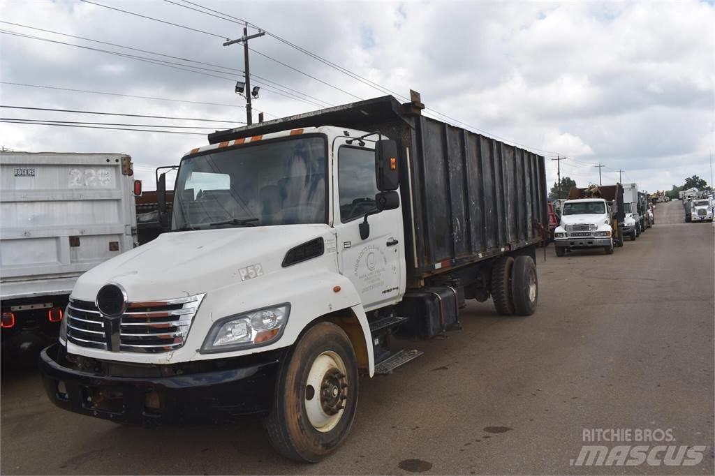 Hino 268 Camion ribaltabili