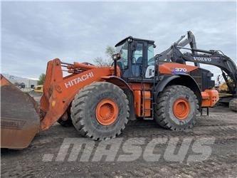 Hitachi ZW370-6 Pale gommate