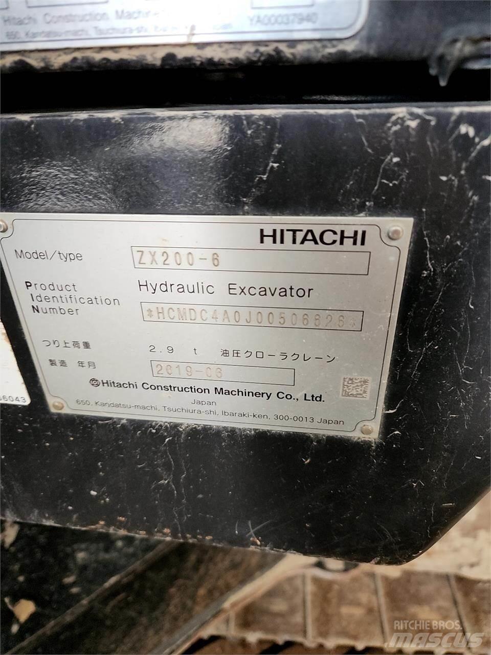 Hitachi ZX200-6 Escavatori cingolati