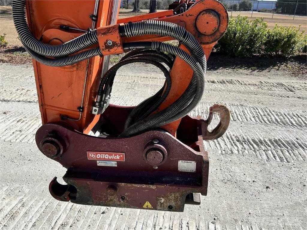 Hitachi ZX210 LC-6 Escavatori cingolati