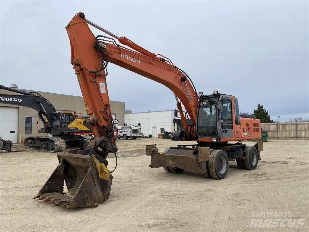 Hitachi ZX210W Escavatori gommati