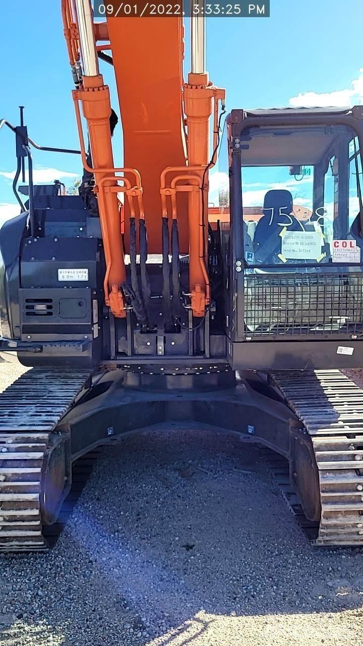 Hitachi ZX225US-6 Escavatori cingolati