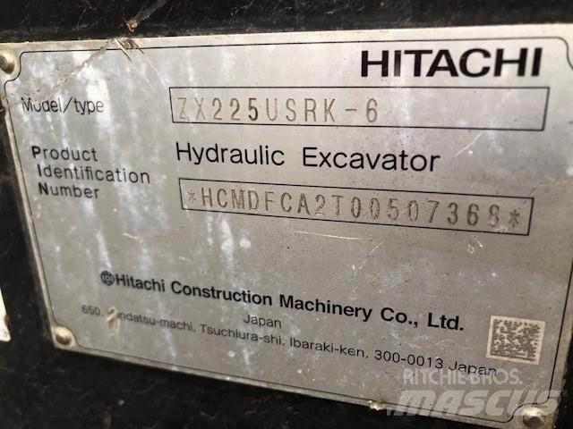 Hitachi ZX225USRK-6 Escavatori cingolati