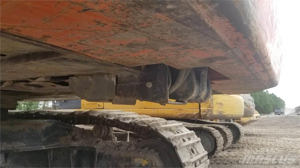 Hitachi ZX670 LC-5B Escavatori cingolati