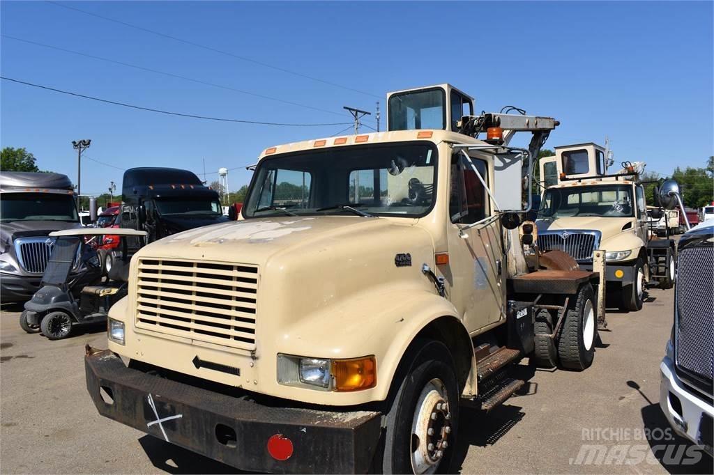International 4700 Autogru