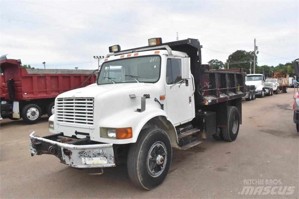 International 4700 Camion ribaltabili
