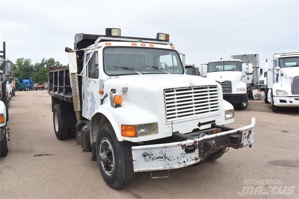 International 4700 Camion ribaltabili