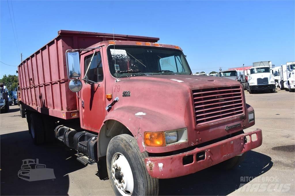 International 4700 Camion ribaltabili
