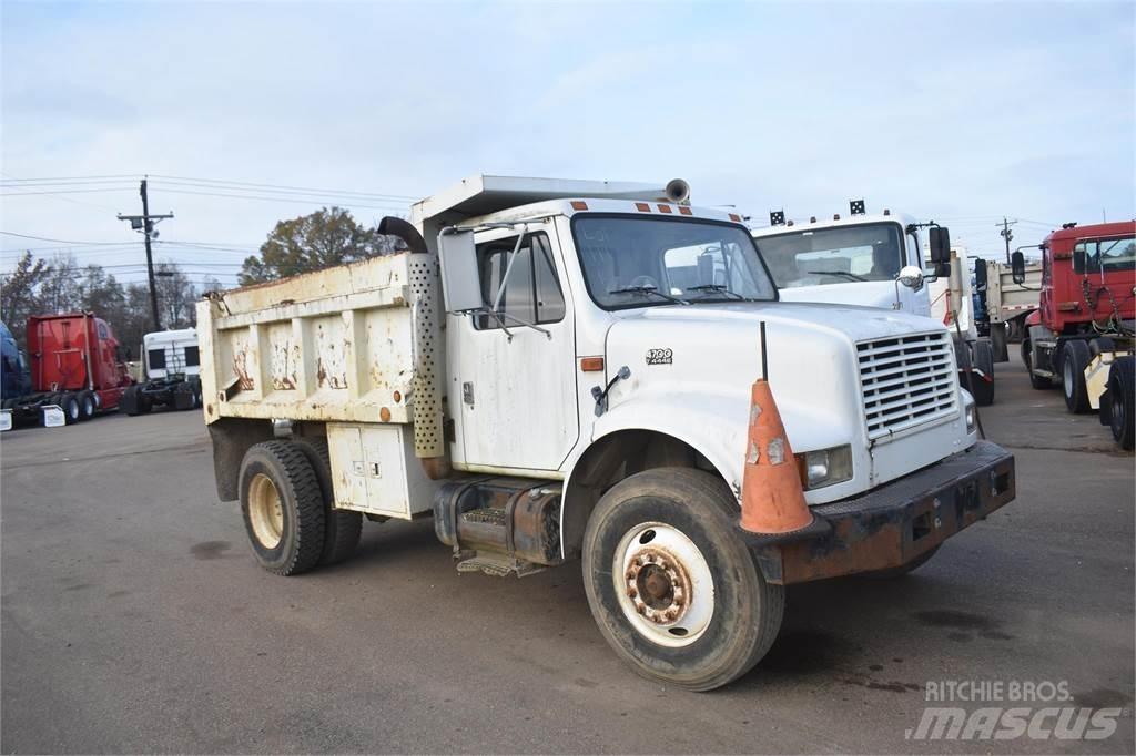International 4700 Camion ribaltabili