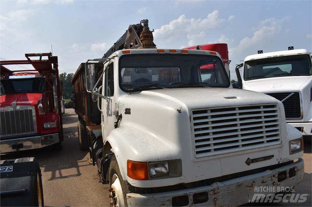 International 4900 Autogru