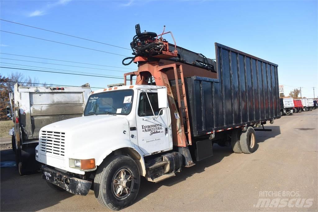 International 4900 Autogru