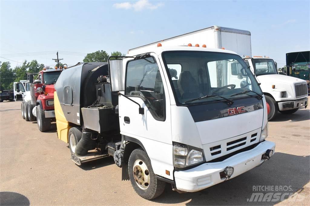 Isuzu NPR Autocarro spazzatrice