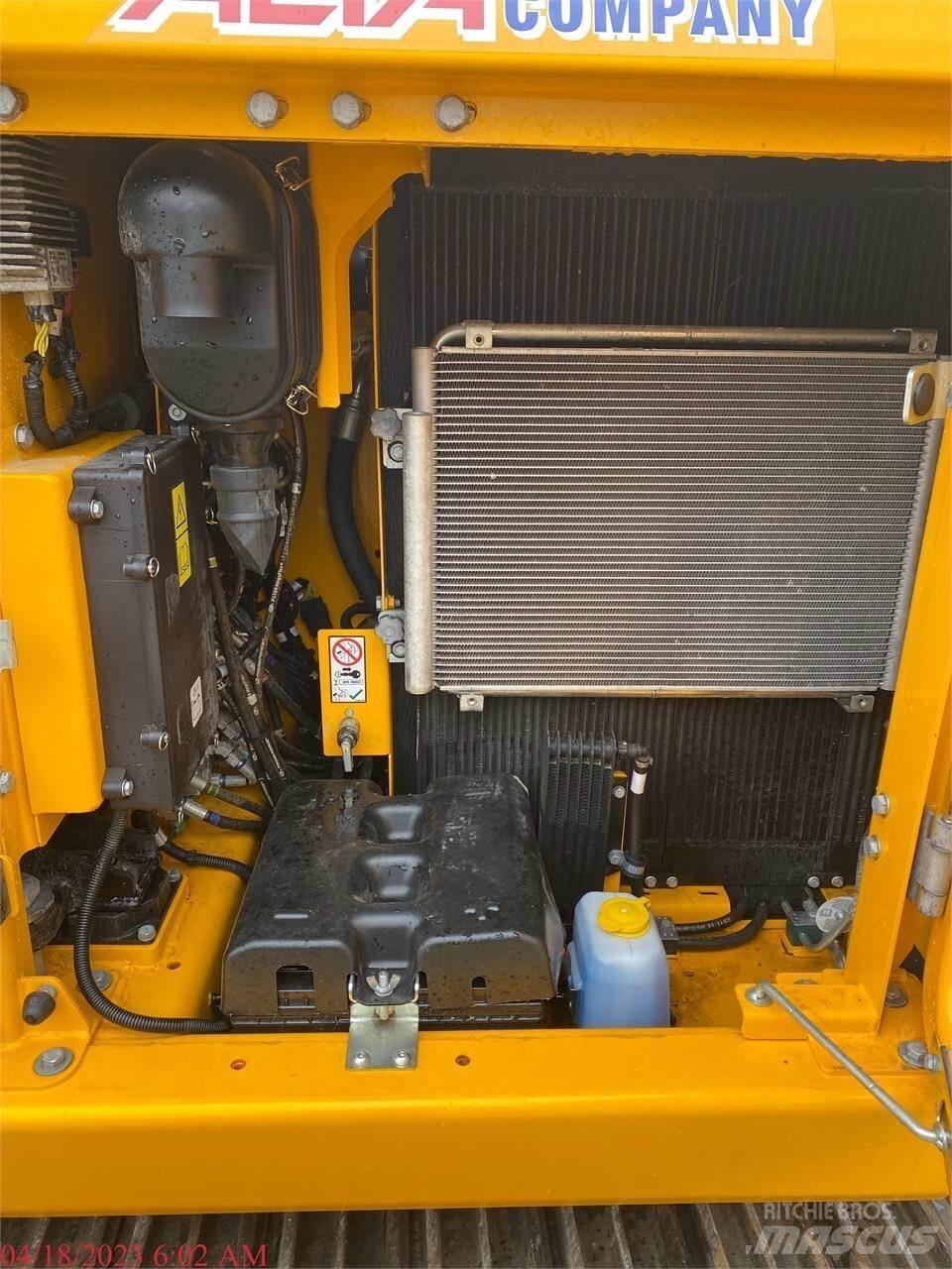 JCB 131X LC Escavatori cingolati