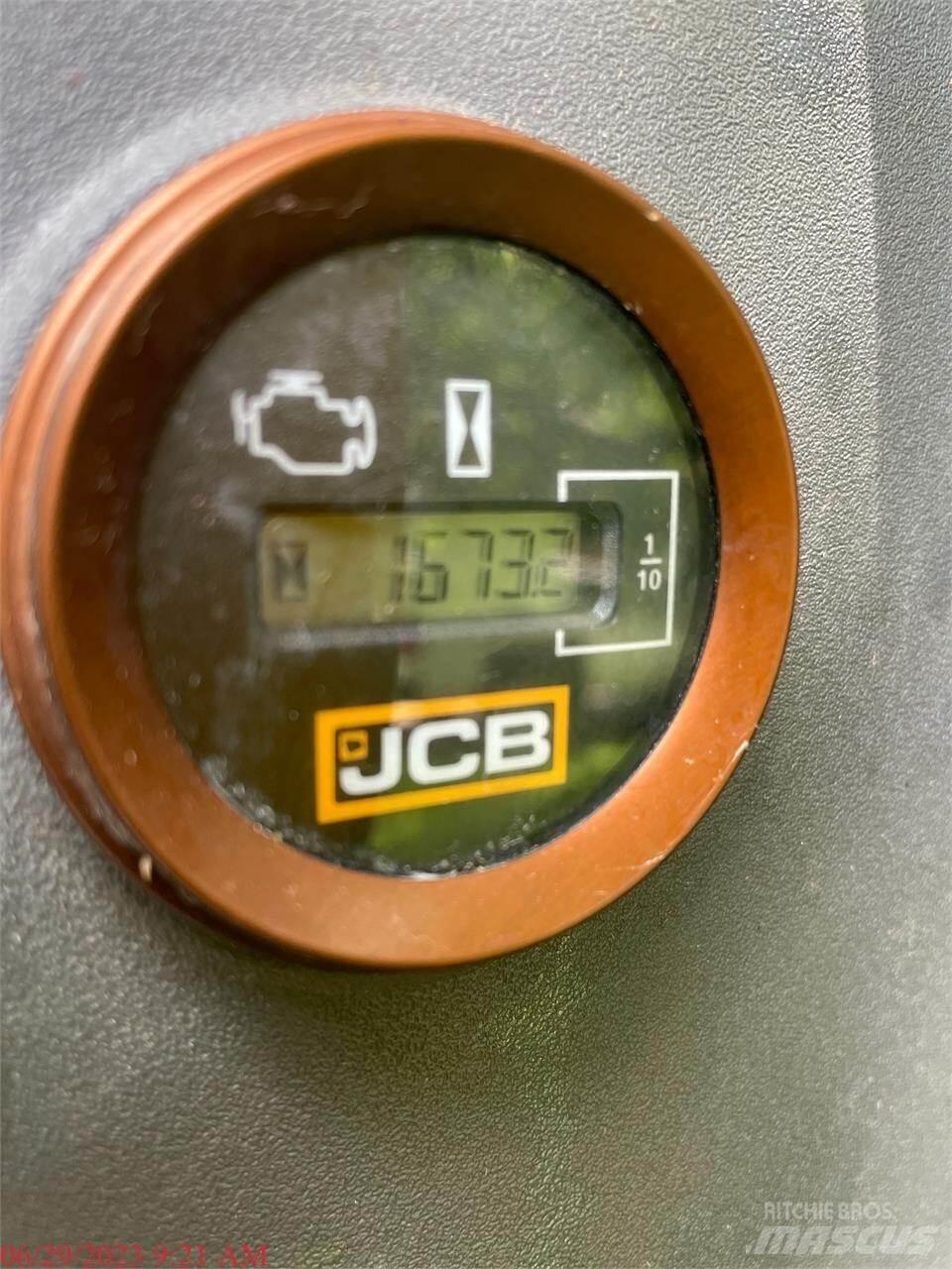 JCB 131X LC Escavatori cingolati