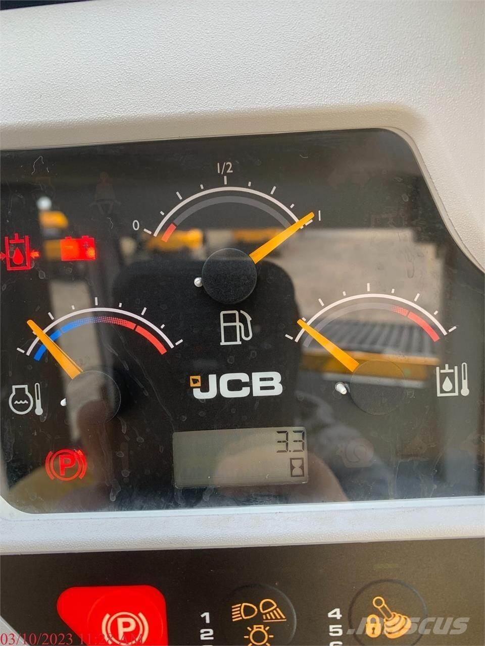 JCB 3TS-8T Mini Pale Gommate