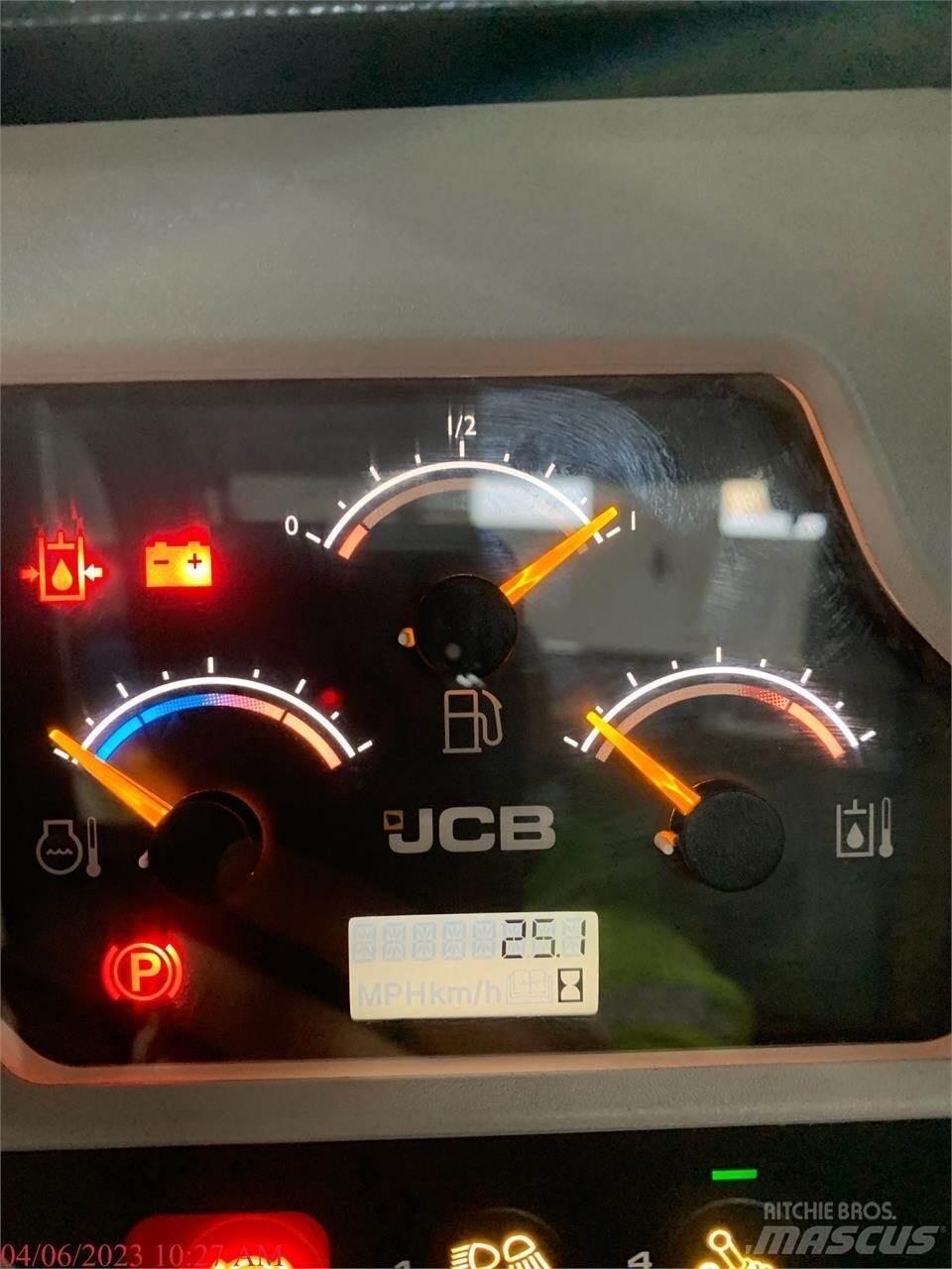 JCB 3TS-8W Mini Pale Gommate