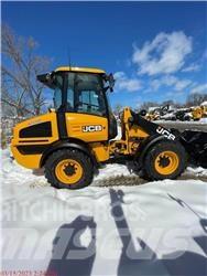 JCB 409 Pale gommate