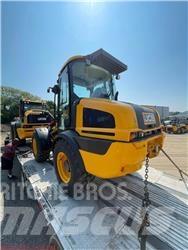 JCB 409 Pale gommate