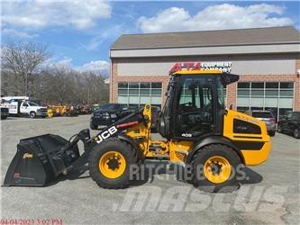 JCB 409 Pale gommate