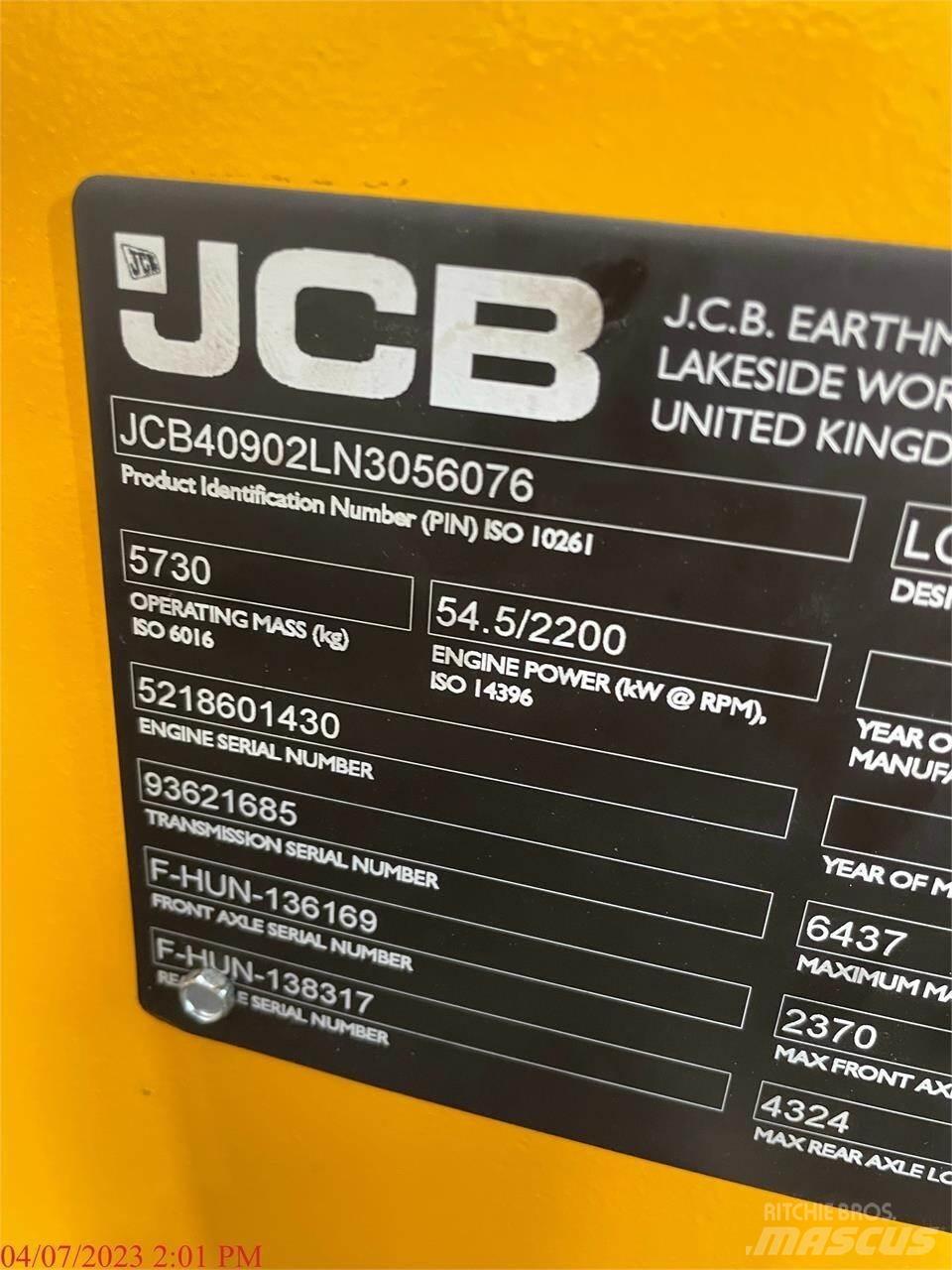 JCB 409 Pale gommate