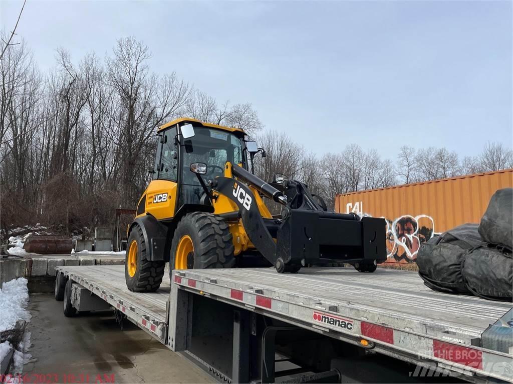 JCB 409 Pale gommate