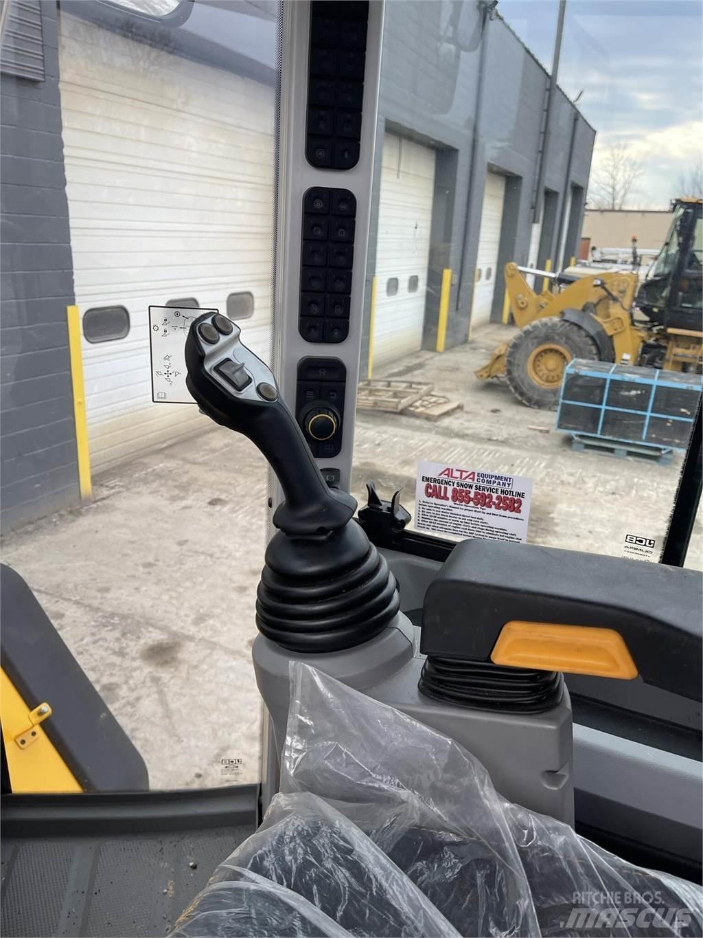 JCB 427ZX Pale gommate