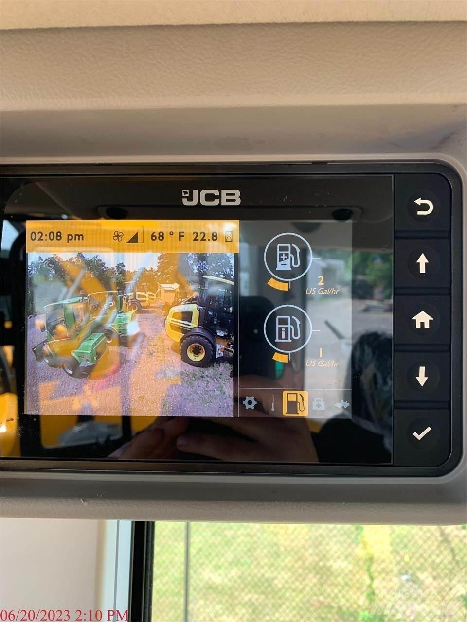 JCB 437ZX Pale gommate