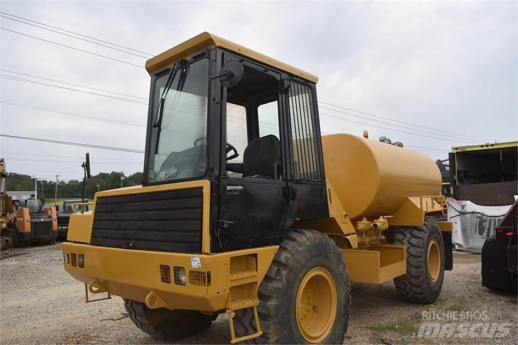 JCB 712 Autocisterne
