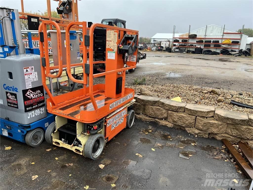 JLG 1230ES Sollevatori verticali