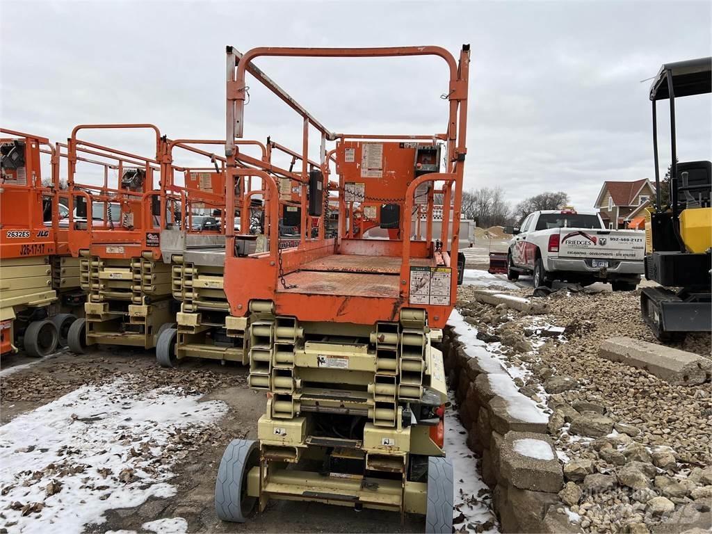 JLG 3246ES Piattaforme a pantografo