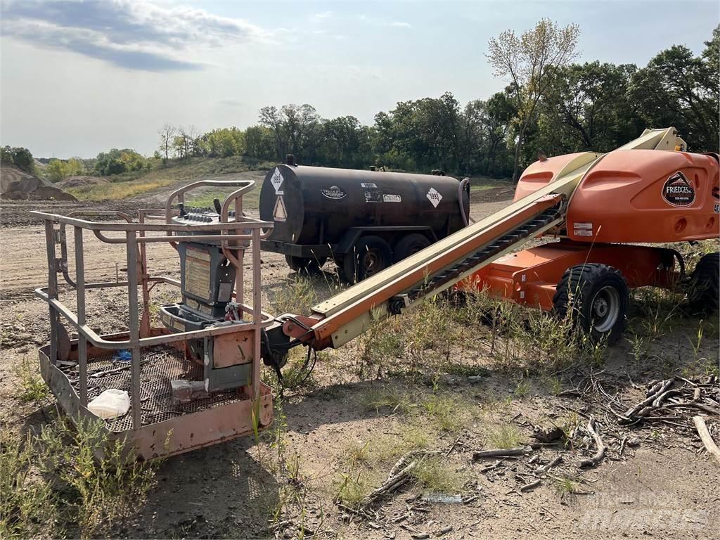 JLG 400S Piattaforme a braccio telescopico