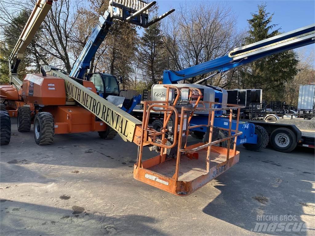 JLG 600S Piattaforme a braccio telescopico