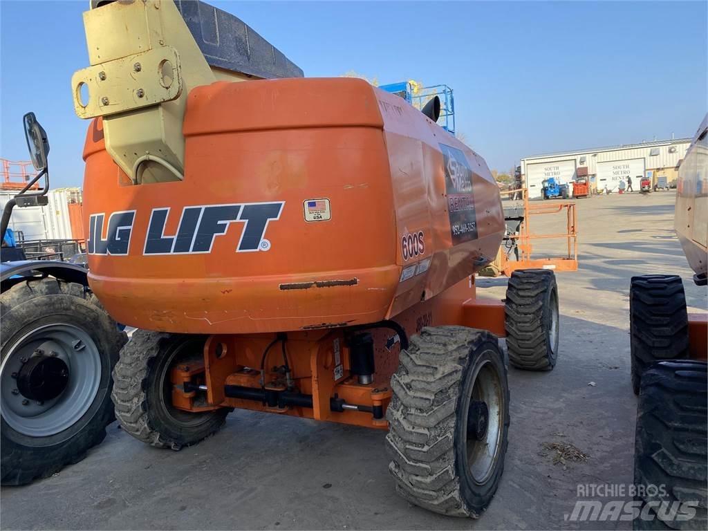 JLG 600S Piattaforme a braccio telescopico