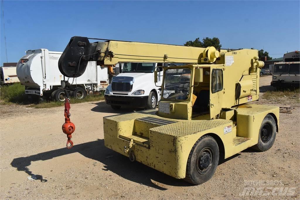 JLG 886D Gru per terreni difficili