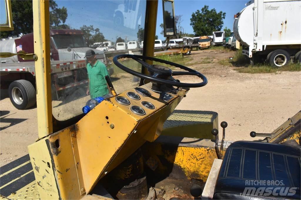 JLG 886D Gru per terreni difficili