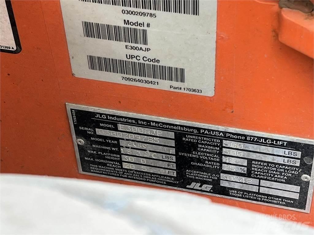 JLG E300AJP Piattaforme a braccio articolato