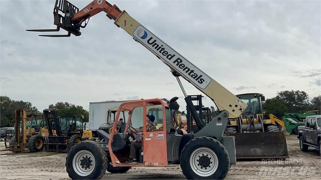 JLG G6-42A Sollevatori telescopici