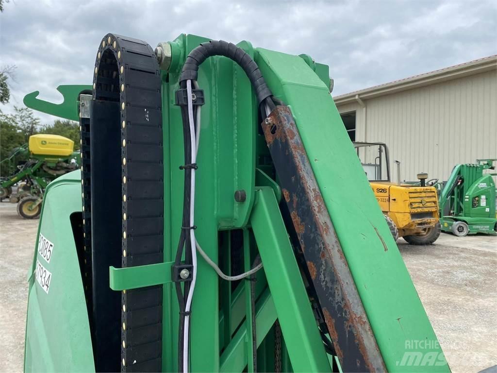 JLG TOUCAN 26E Sollevatori verticali