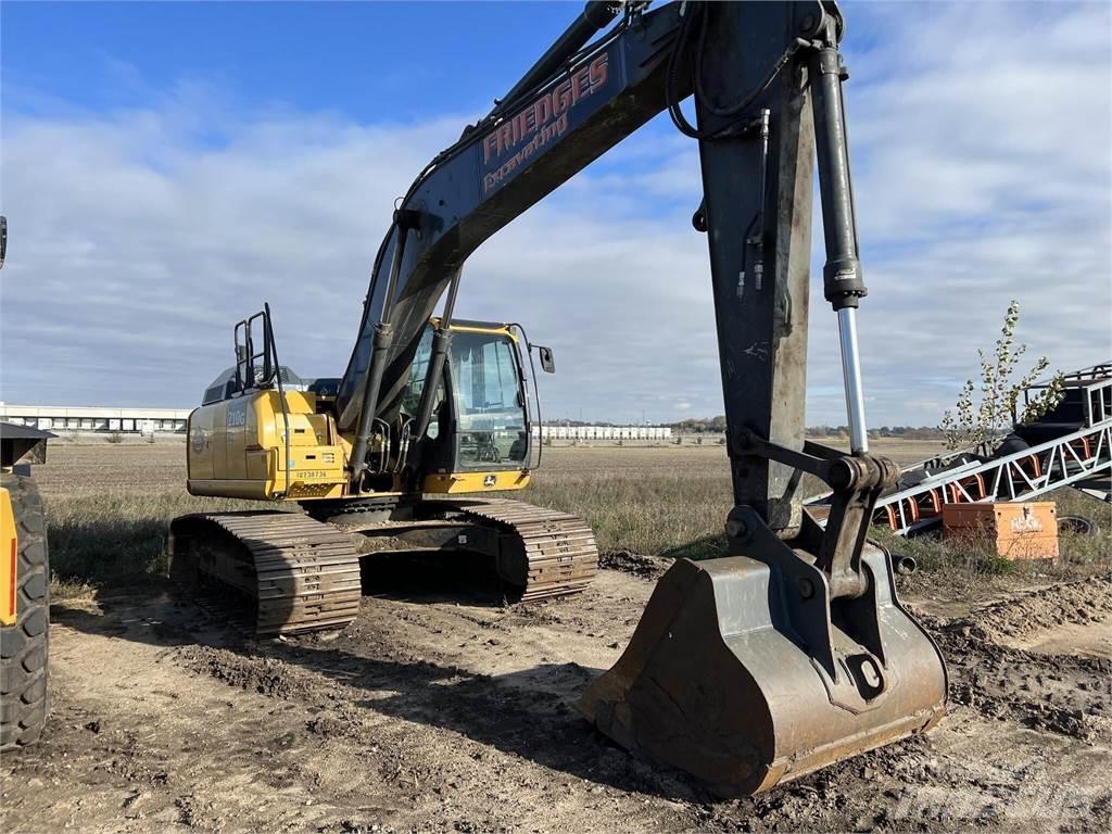 John Deere 210G LC Escavatori cingolati