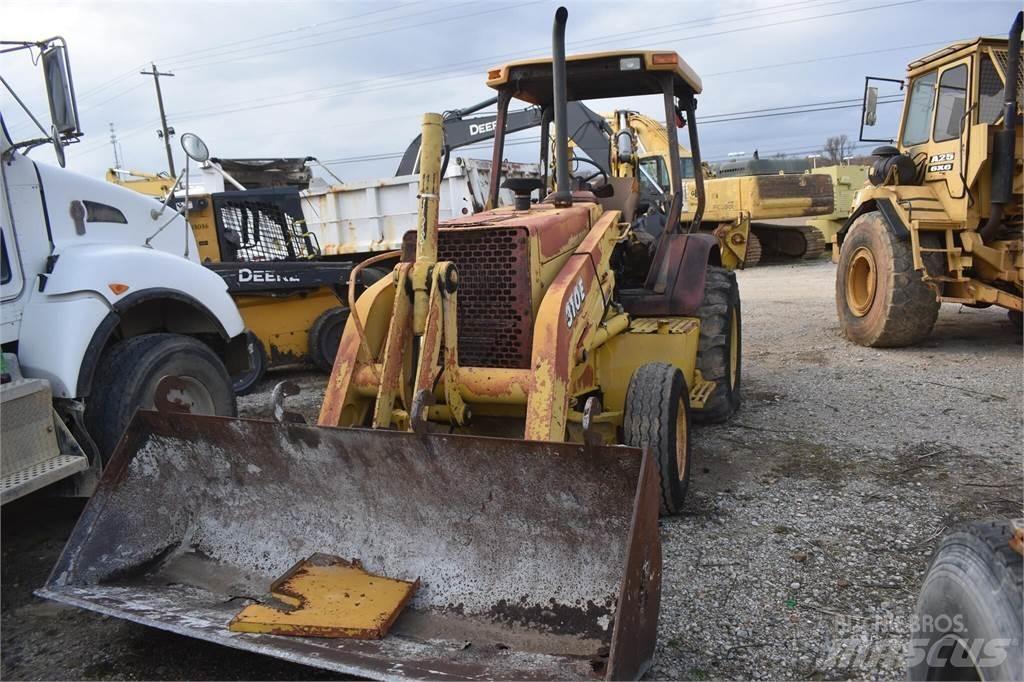 John Deere 310E Terne