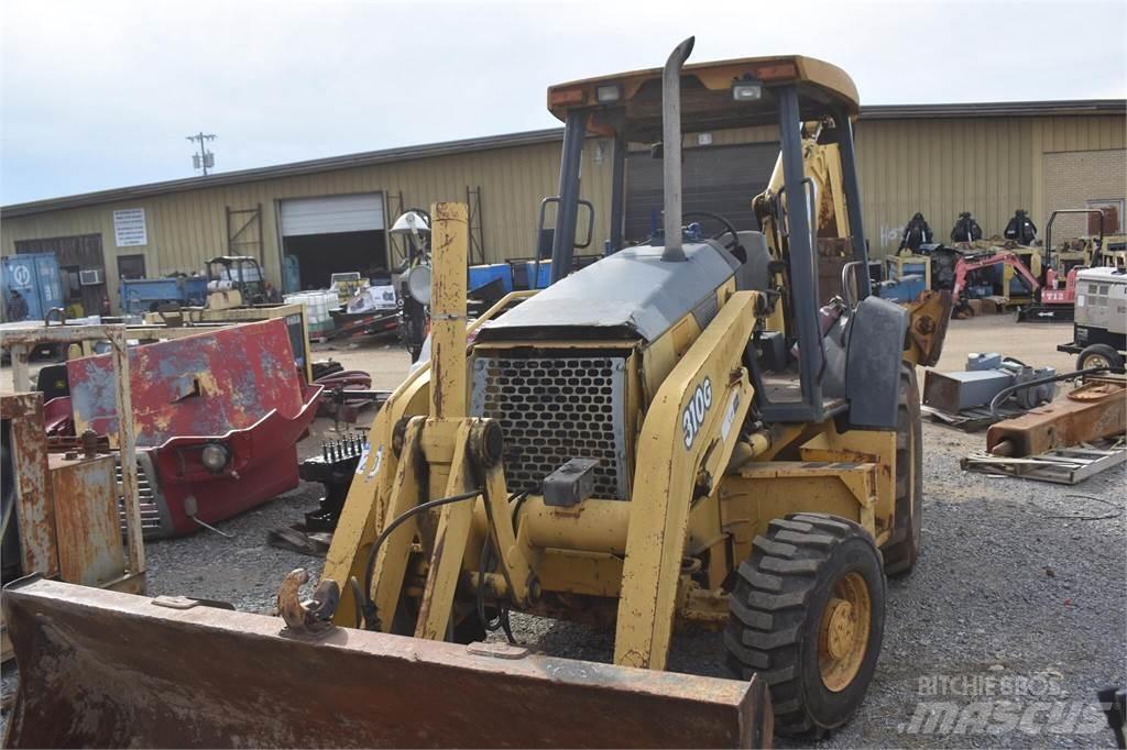 John Deere 310G Terne