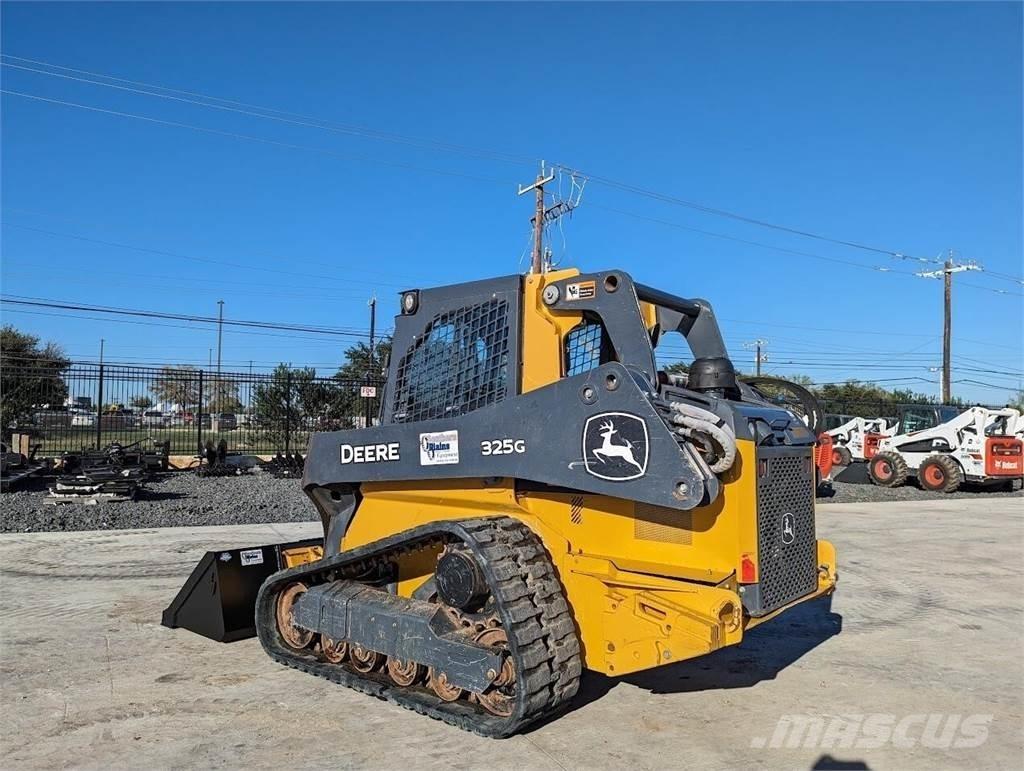John Deere 325G Mini Pale Gommate
