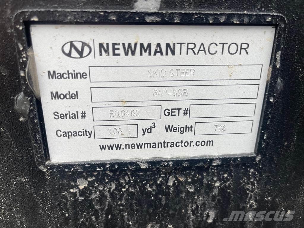 John Deere 333G Mini Pale Gommate