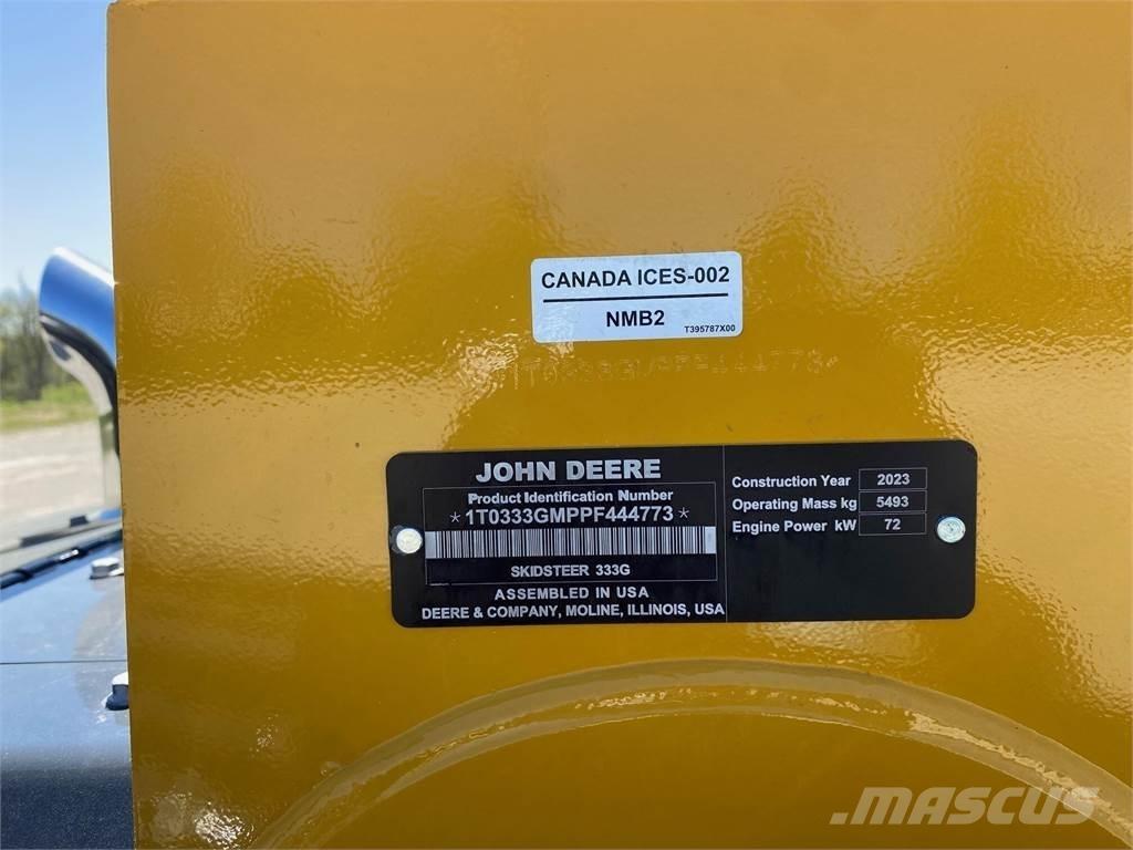 John Deere 333G Skid steer loaders
