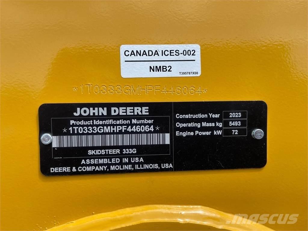 John Deere 333G Mini Pale Gommate