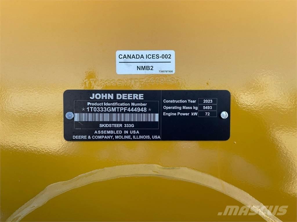 John Deere 333G Mini Pale Gommate