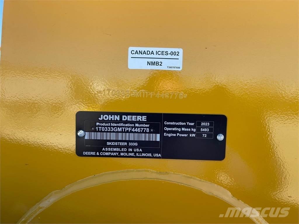John Deere 333G Mini Pale Gommate